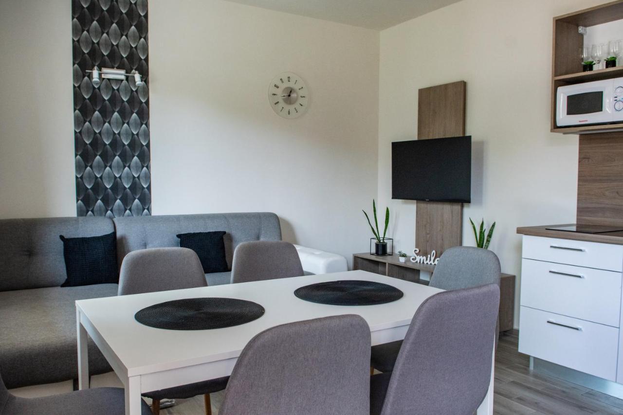 Tempo Apartman שיופוק מראה חיצוני תמונה